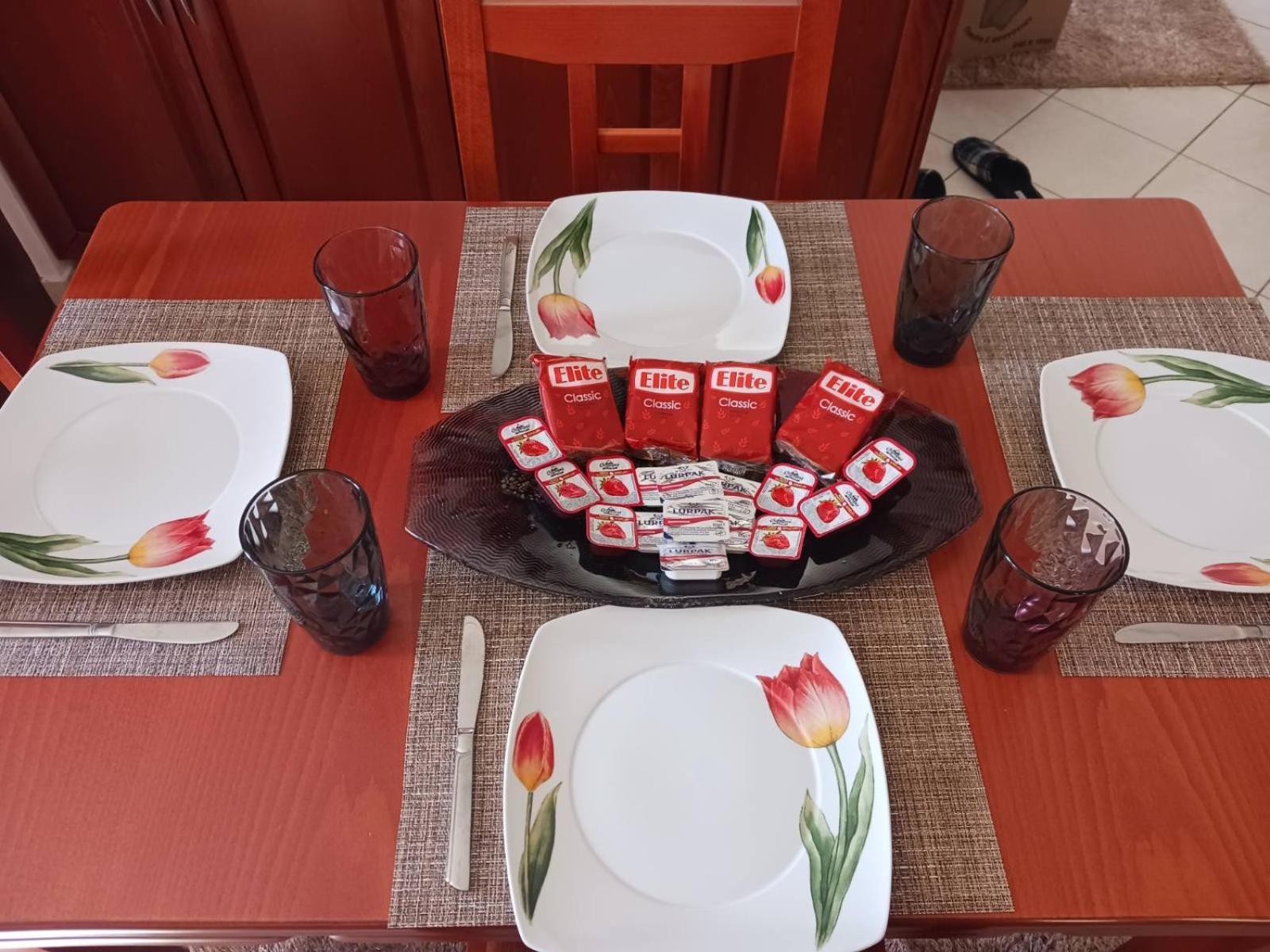 Makarios Apartment Near Athens Aiport Spáta Екстериор снимка